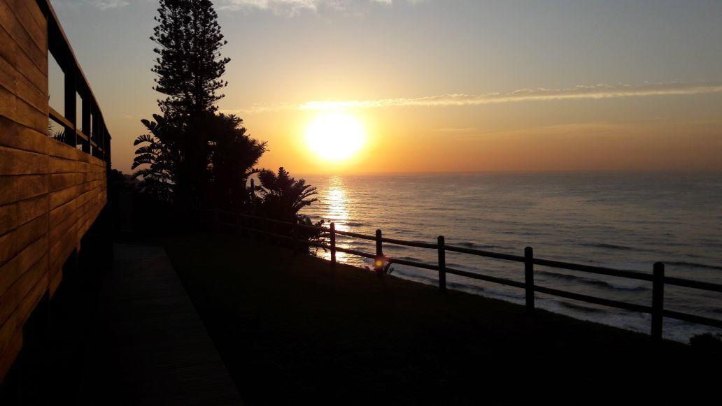 The Tides Inn Bed And Breakfast Durban Bagian luar foto