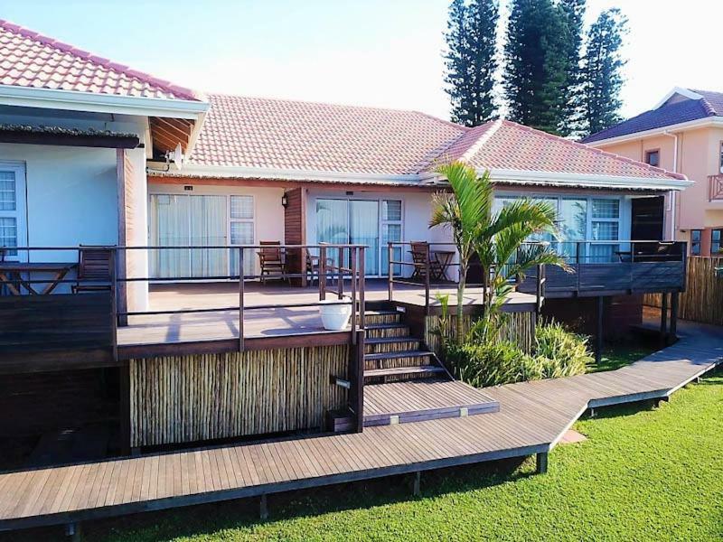 The Tides Inn Bed And Breakfast Durban Bagian luar foto