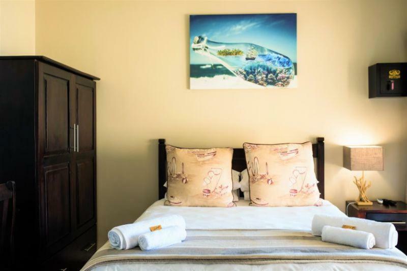 The Tides Inn Bed And Breakfast Durban Bagian luar foto